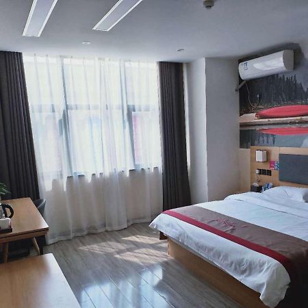 Thank Inn Chain Hotel Anhui Bengbu South Railway Station Eksteriør bilde